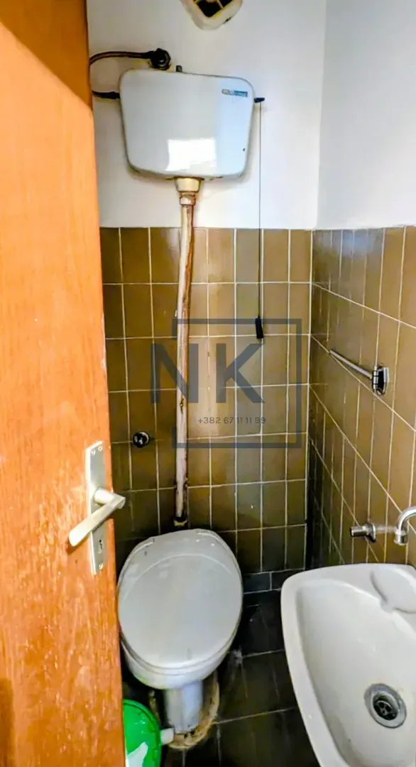Prodaja, trosoban stan, 96m², Blok 6, Podgorica