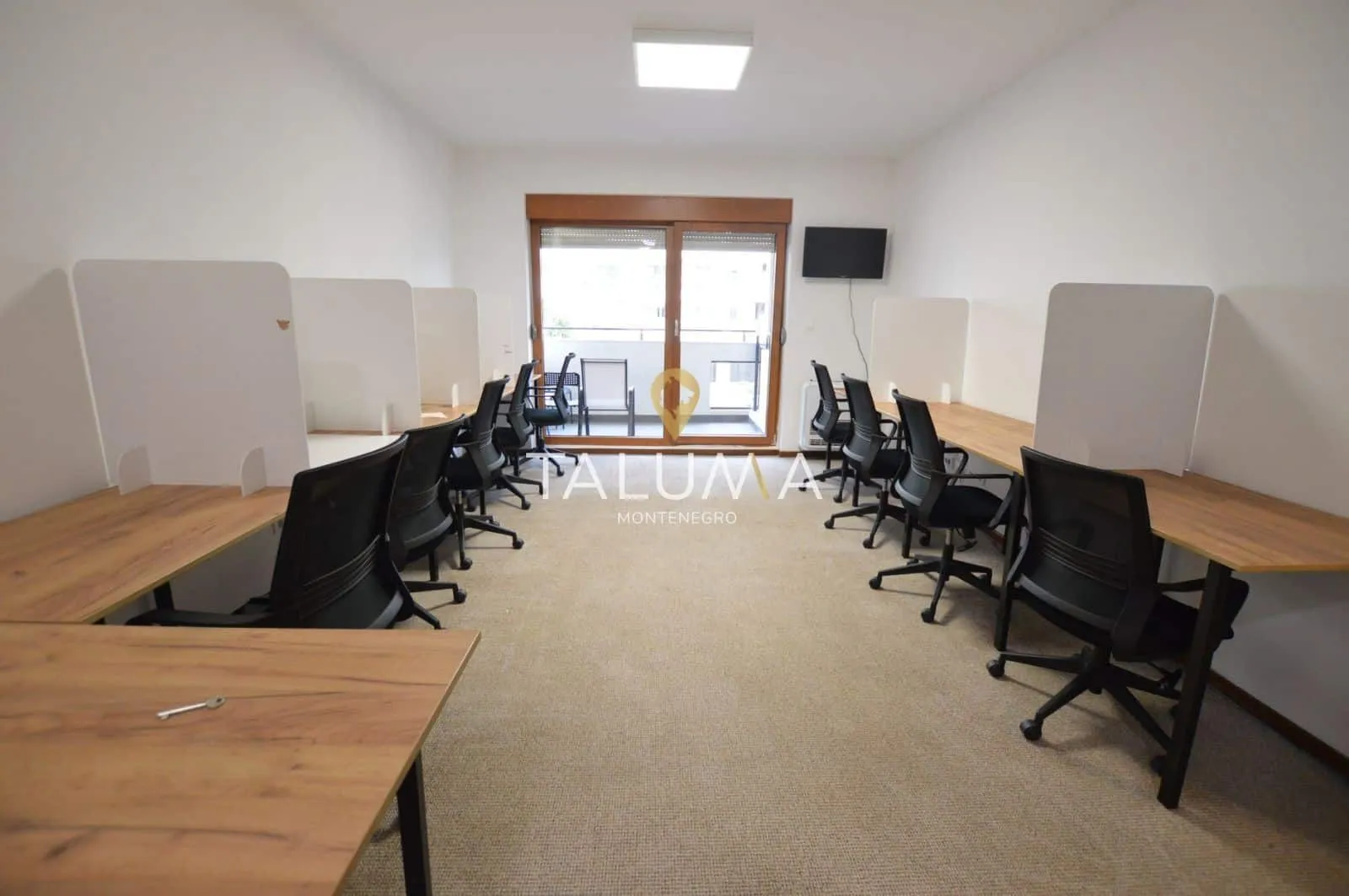 Rent, two bedroom apartment, 77m², City Kvart, Podgorica