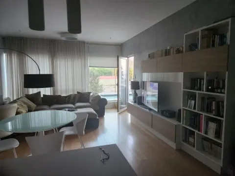 Prodaja, dvosoban stan, 87m², Budva, Crna Gora - image 14