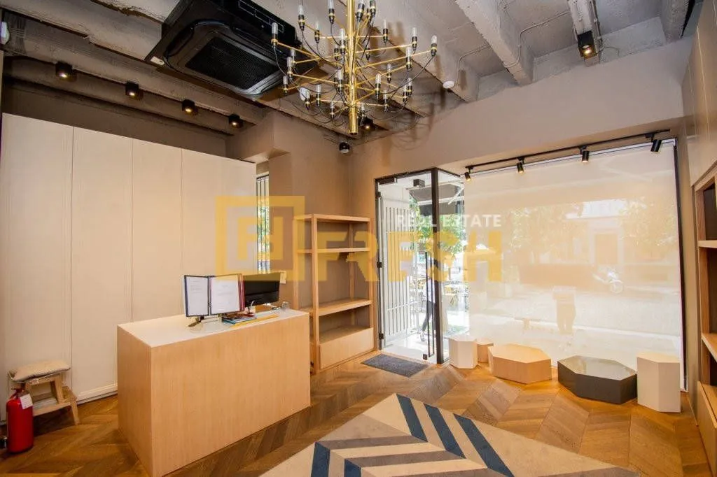 Izdavanje, poslovni prostor, 30m², Centar, Podgorica