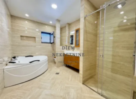 Sale, house, 320m², Zlatica, Podgorica - image 9