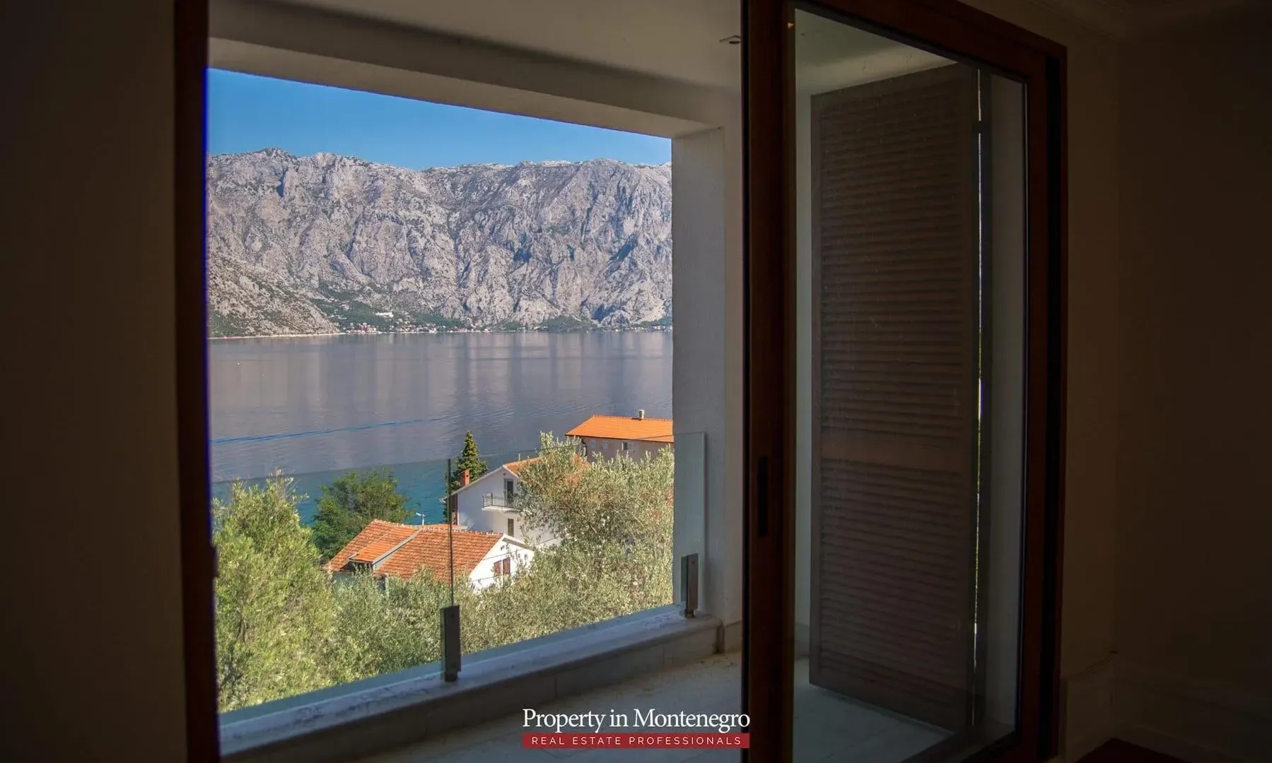 Prodaja, kuća, 585m², Stoliv, Kotor