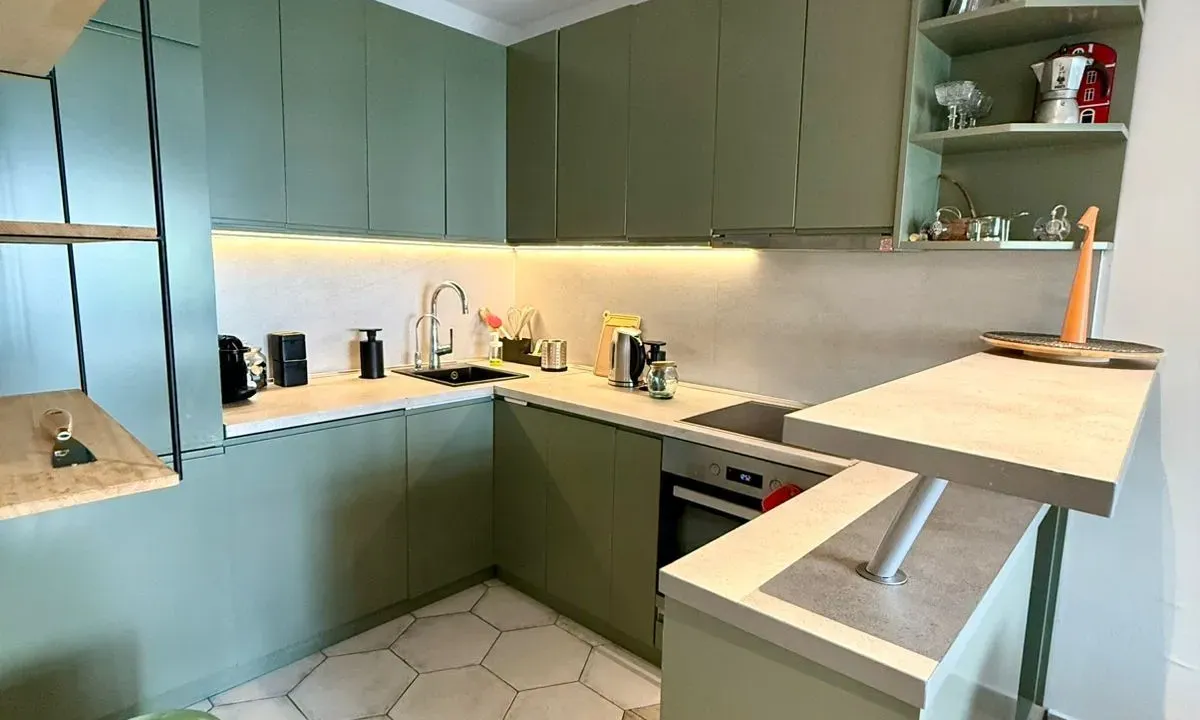 Rent, one bedroom apartment, 60m², Blok 5, Podgorica