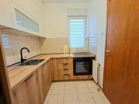 Rent, two bedroom apartment, 60m², Grbavica, Novi Sad Sve Podlokacije - image 9