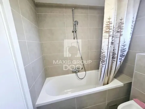 Izdavanje, trosoban stan, 109m², Zemun Sve Podlokacije, Beograd - image 13