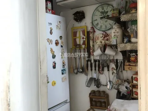 Prodaja, trosoban stan, 81m², Vračar Centar, Vračar Sve Podlokacije - image 12