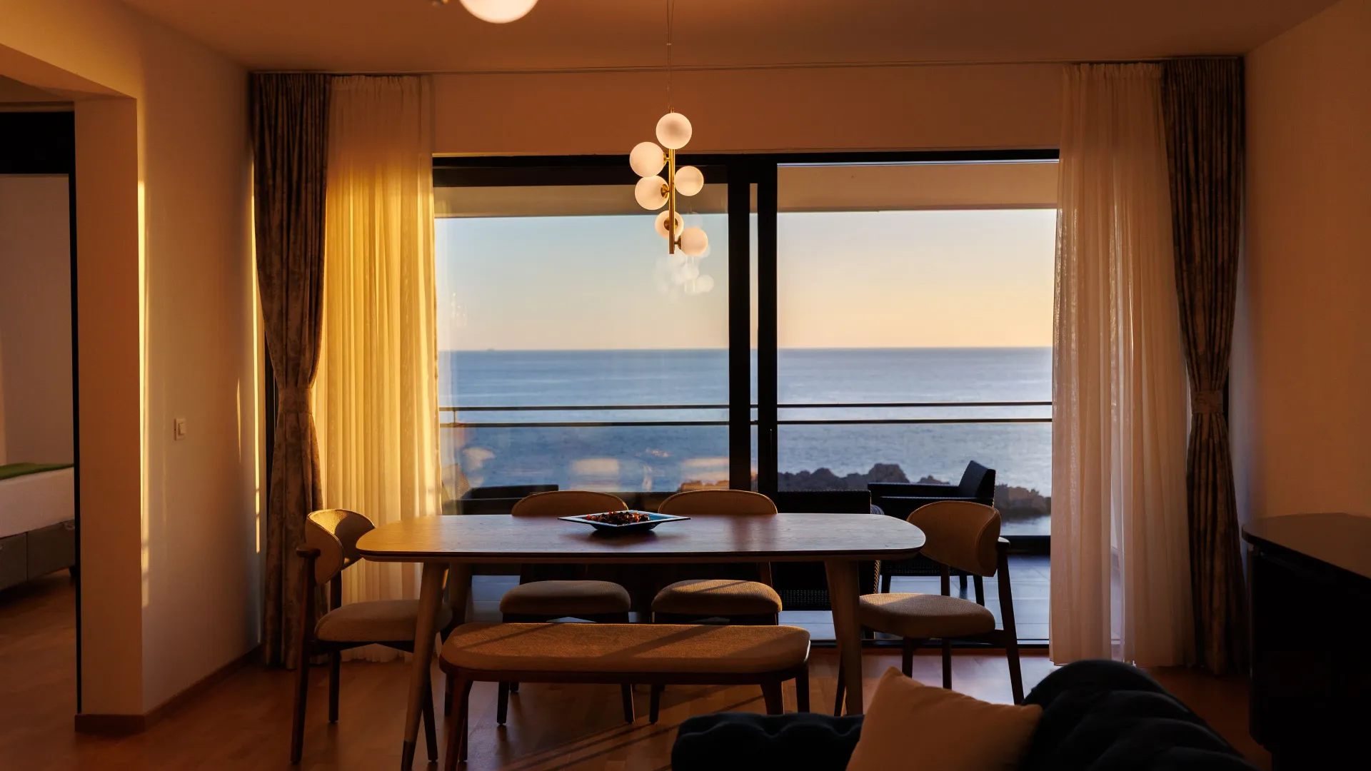 Sale, two bedroom apartment, 162m², Sveti Stefan, Budva