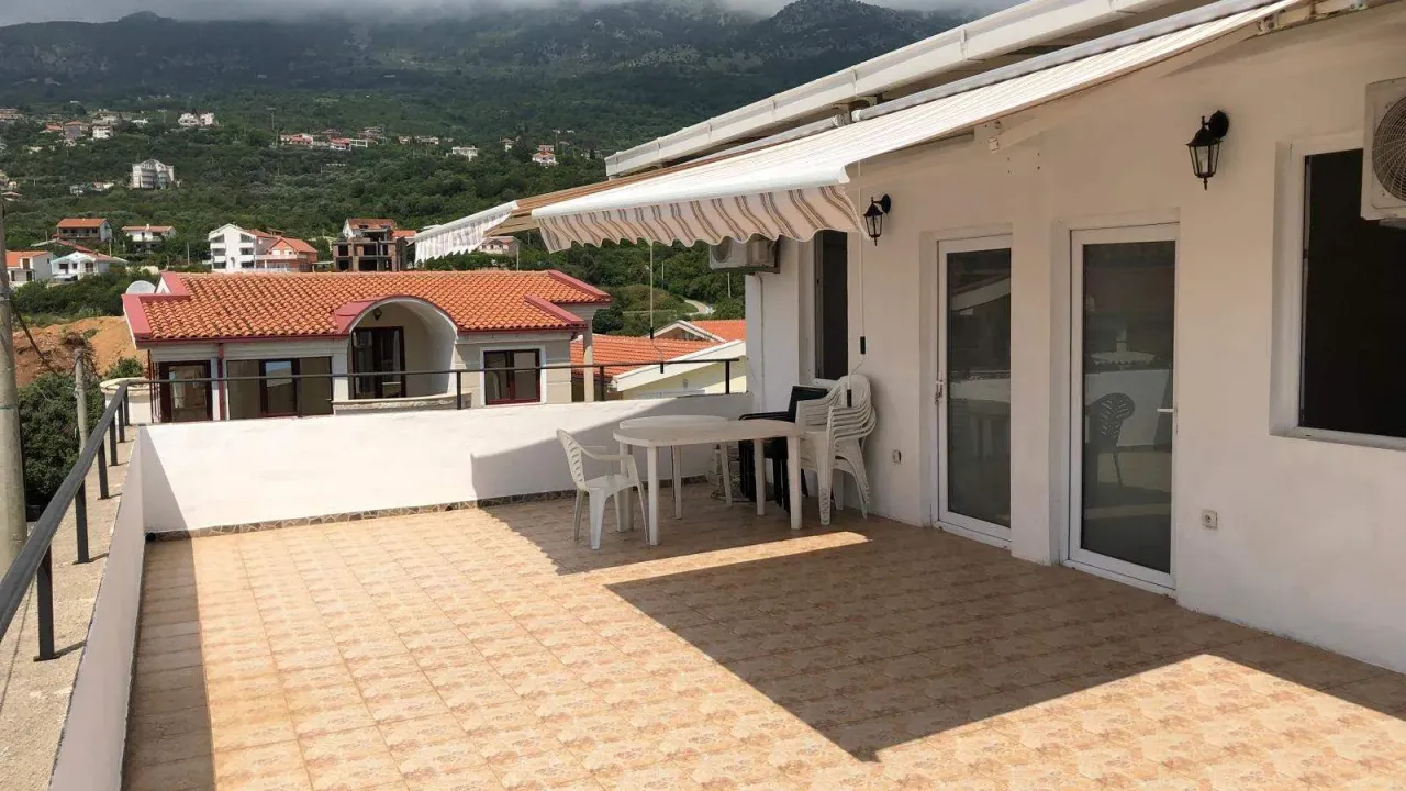 Sale, house, 130m², Bar, Crna Gora