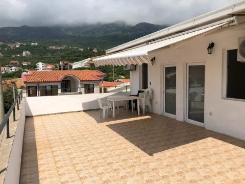 Sale, house, 130m², Bar, Crna Gora