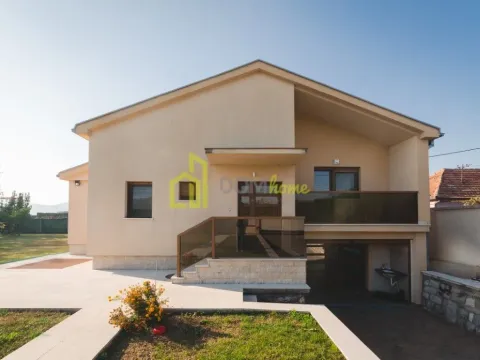 Rent, house, 170m², Dajbabe, Podgorica - image 10