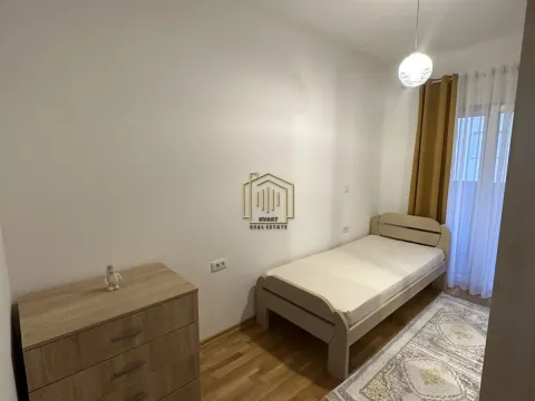 Izdavanje, dvosoban stan, 76m², Tuški Put, Podgorica - image 8