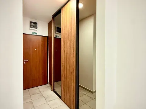 Sale, two bedroom apartment, 75m², Budva, Crna Gora - image 12