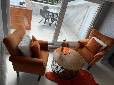 Sale, three bedroom apartment, 144m², Centar, Bar - image 2