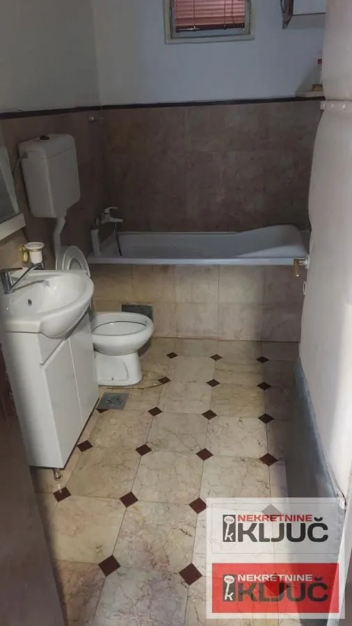 Rent, house, 135m², Centar, Novi Sad