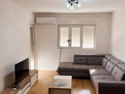 Prodaja, jednosoban stan, 49m², Central Point, Podgorica - image 11