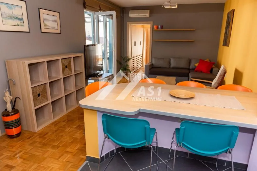 Rent, three bedroom apartment, 71m², Centar, Novi Sad