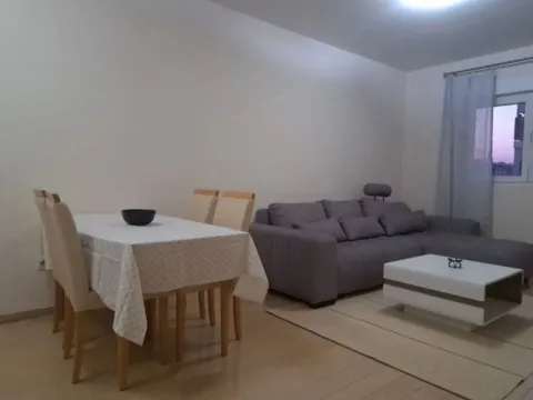 Rent, one bedroom apartment, 50m², City Kvart, Podgorica - image 3
