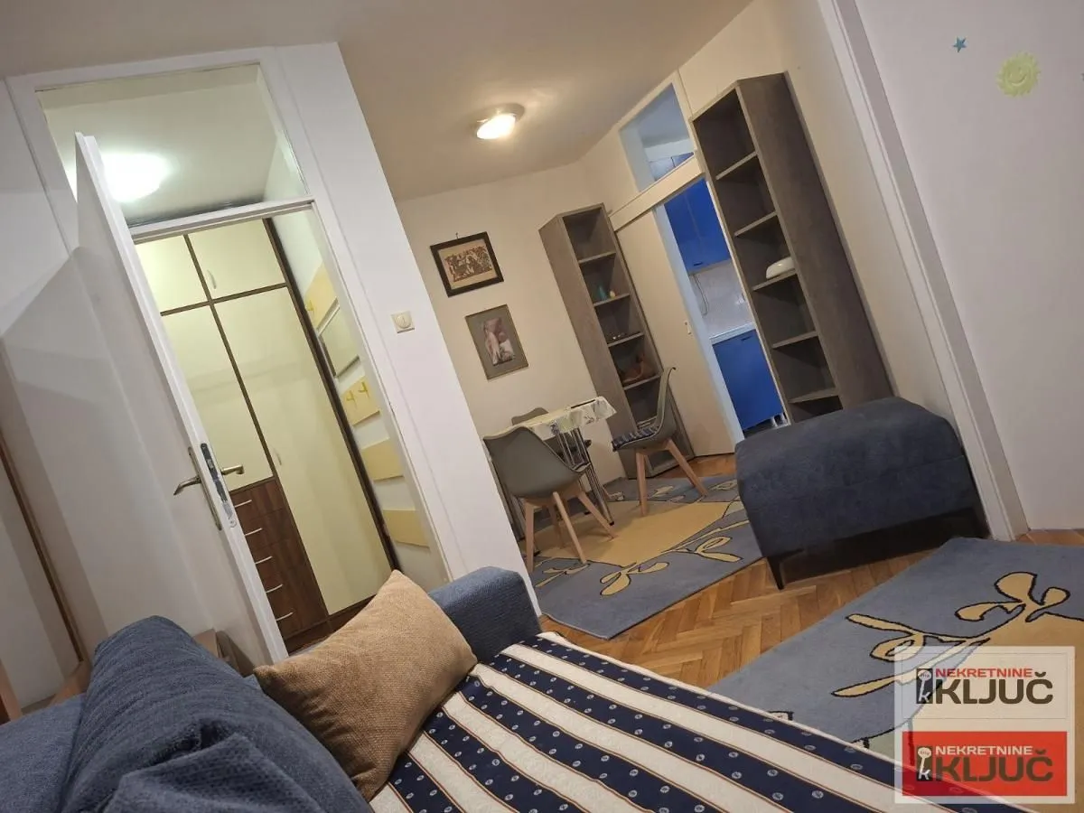 Izdavanje, dvosoban stan, 65m², Kej, Novi Sad Sve Podlokacije