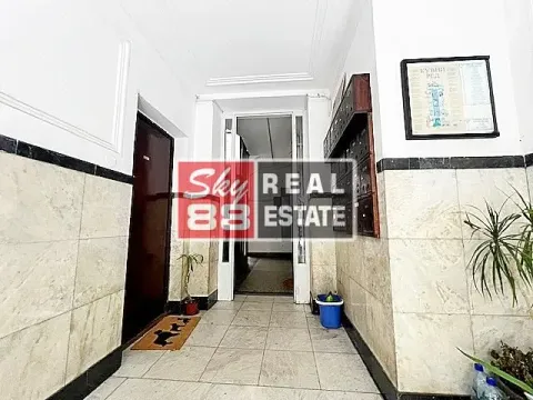 Sale, two bedroom apartment, 48m², Stari Grad, Beograd - image 18