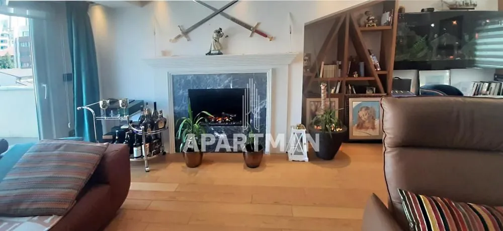 Sale, three bedroom apartment, 83m², Čubura, Beograd