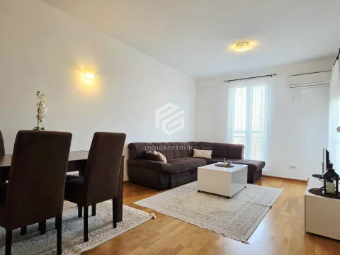 Prodaja, jednosoban stan, 50m², Stari Aerodrom, Podgorica - image 3