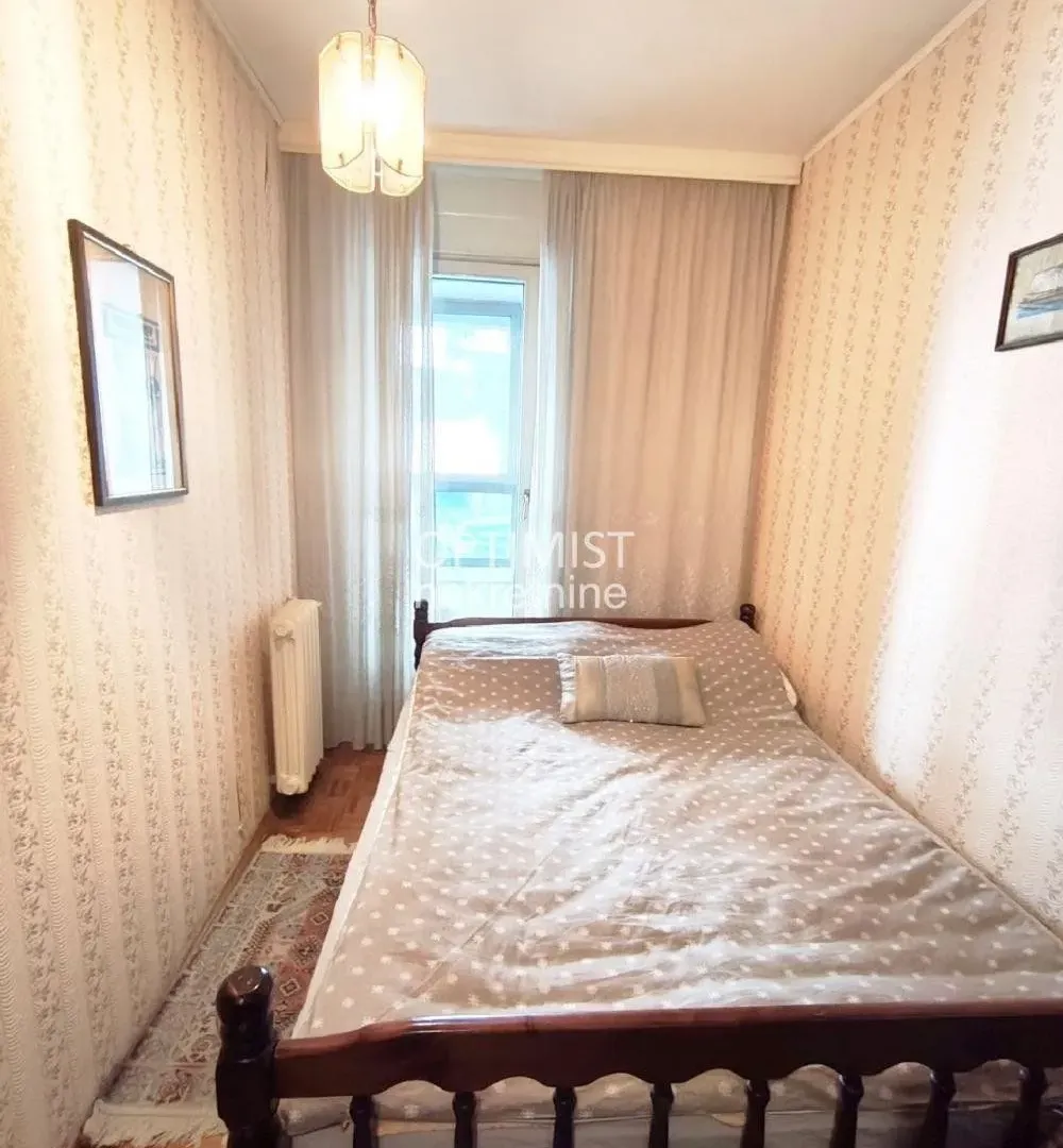 Prodaja, dvosoban stan, 73m², Vračar Sve Podlokacije, Beograd