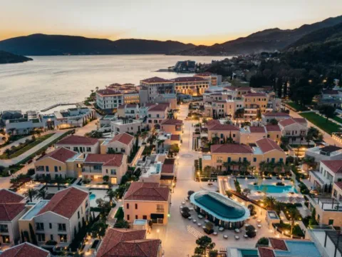 Sale, two bedroom apartment, 171m², Portonovi, Herceg Novi