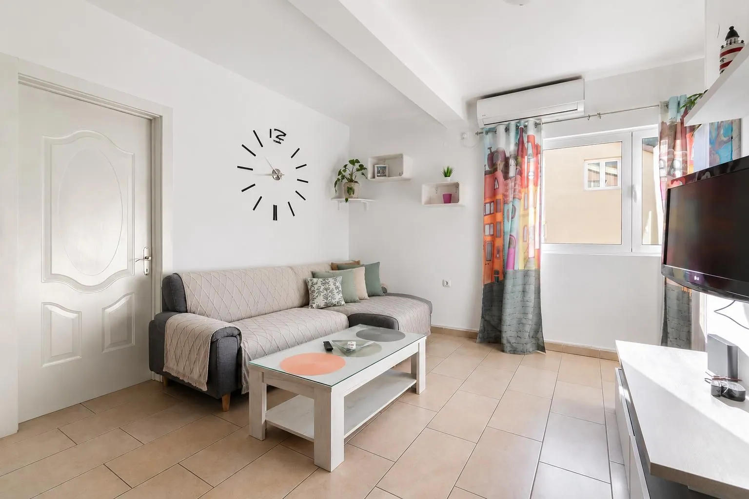 Prodaja, dvosoban stan, 55m², Donja Lastva, Tivat