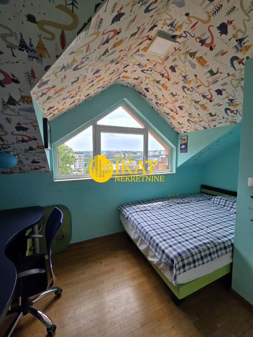Sale, three bedroom apartment, 78m², Neimar, Vračar Sve Podlokacije