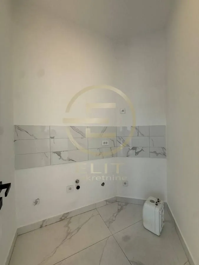 Rent, office space, 126m², Novi Sad Sve Podlokacije, Novi Sad