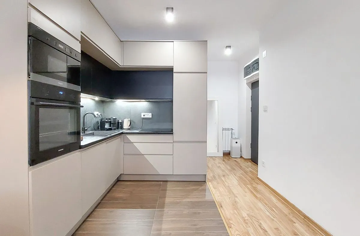Sale, two bedroom apartment, 57m², Vračar Sve Podlokacije, Beograd