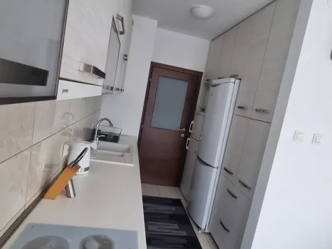 Rent, two bedroom apartment, 74m², Dalmatinska ulica, Podgorica - image 13