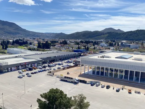 Sale, two bedroom apartment, 74m², Centar, Bar - image 5