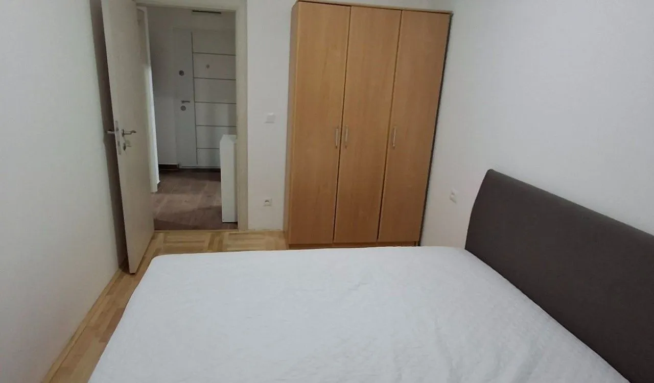 Izdavanje, jednosoban stan, 46m², Ljubović, Podgorica