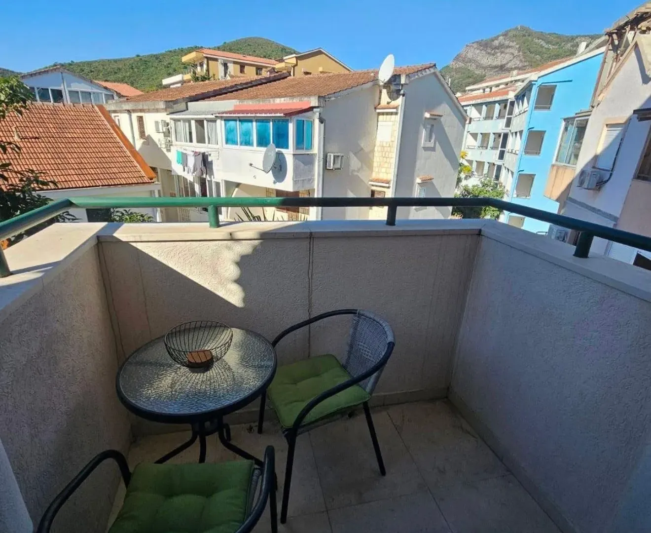 Rent, one bedroom apartment, 37m², Centar, Budva