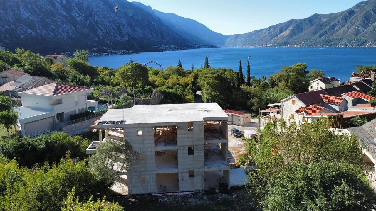 Sale, two bedroom apartment, 41m², Orahovac, Kotor