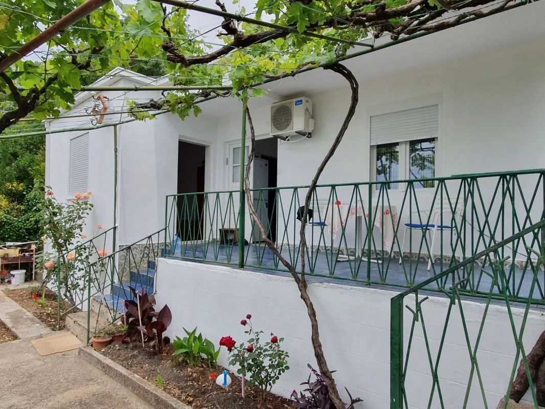 Prodaja, kuća, 77m², Sutomore, Bar
