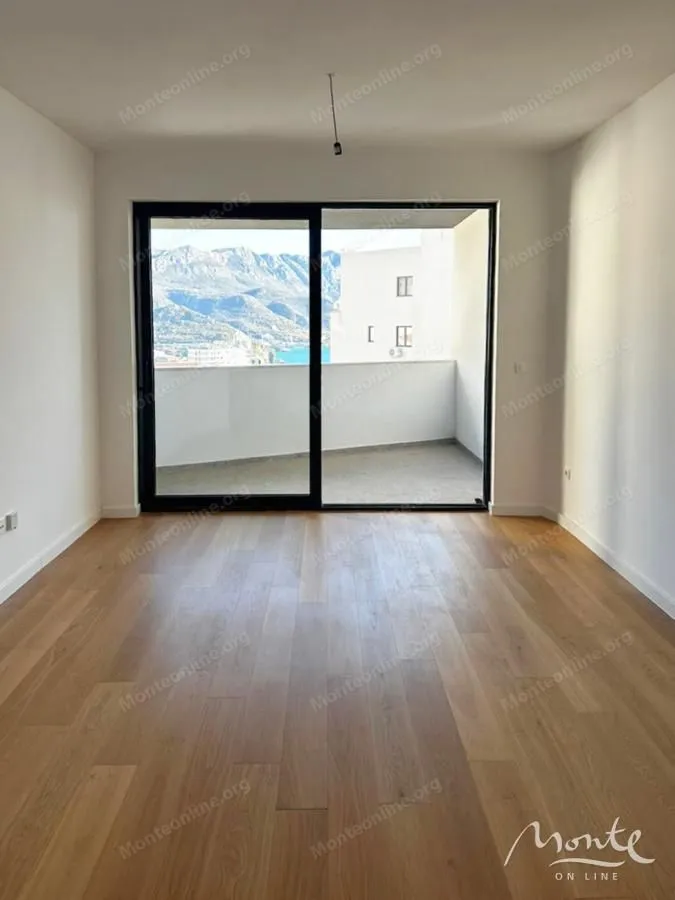 Sale, one bedroom apartment, 54m², Bečići, Budva