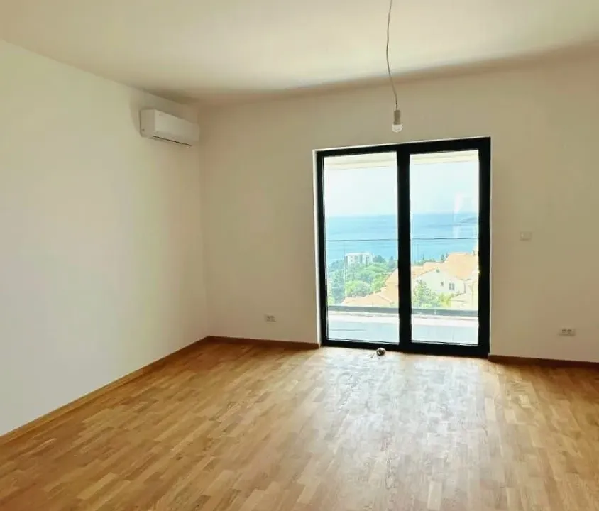 Prodaja, jednosoban stan, 42m², Bečići, Budva