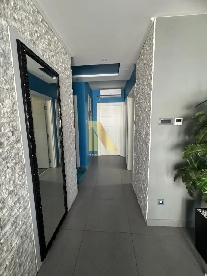 Prodaja, četvorosoban stan, 78m², Podbara, Novi Sad Sve Podlokacije