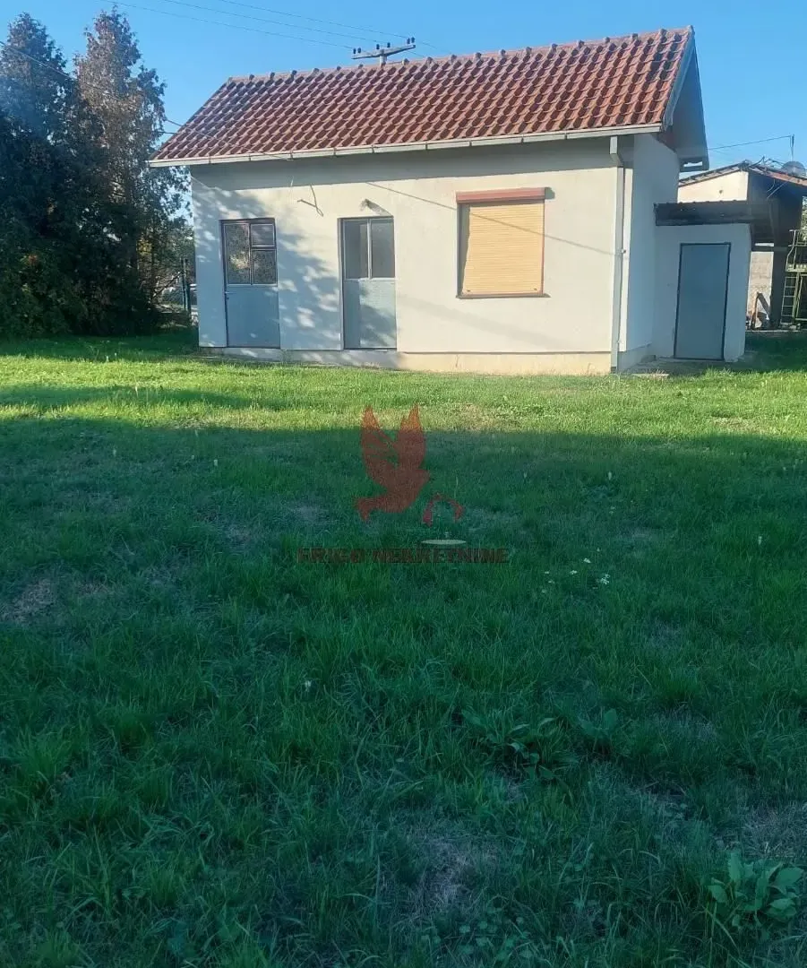 Prodaja, kuća, 118m², Centar, Topola