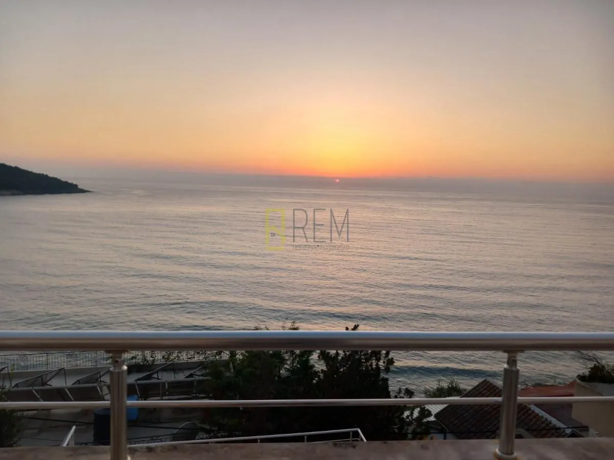 Sale, house, 380m², Kruče, Ulcinj