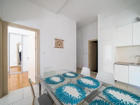 Prodaja, dvosoban stan, 84m², Morinj, Kotor - image 15