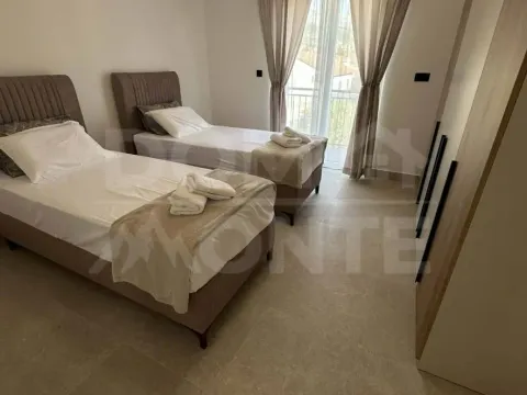 Rent, two bedroom apartment, 90m², Seljanovo, Tivat - image 7