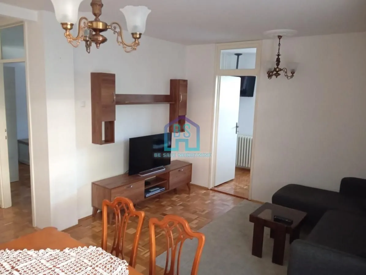 Prodaja, trosoban stan, 66m², Novo naselje, Novi Sad