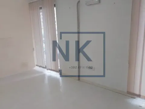 Izdavanje, poslovni prostor, 172m², 1 maj, Podgorica - image 7