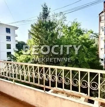 Izdavanje, trosoban stan, 85m², Centar, Novi Sad - image 12