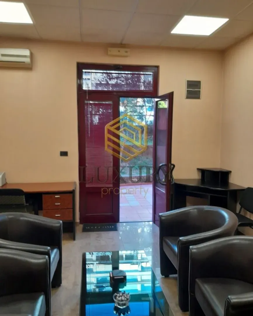 Rent, office space, 35m², Preko Morače, Podgorica