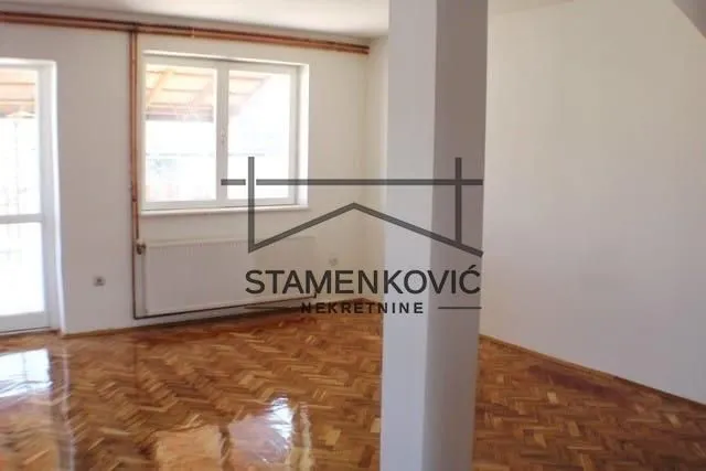 Rent, house, 220m², Novi Sad Sve Podlokacije, Novi Sad
