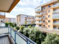 Rent, three bedroom apartment, 120m², City Kvart, Podgorica - image 22